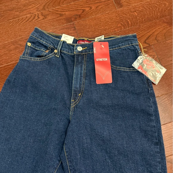 Levi’s Classic Slim Stretch 512 Jeans Denim Blue Women’s Size 8 NWT - Picture 4 of 8